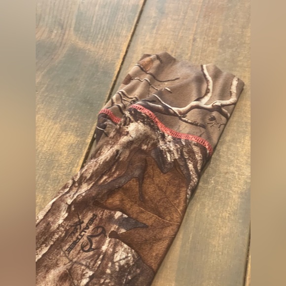 Under Armour Real Tree Women’s Long Sleeve Heat Gear Scented Control Shirt Sz:XL - Picture 5 of 8